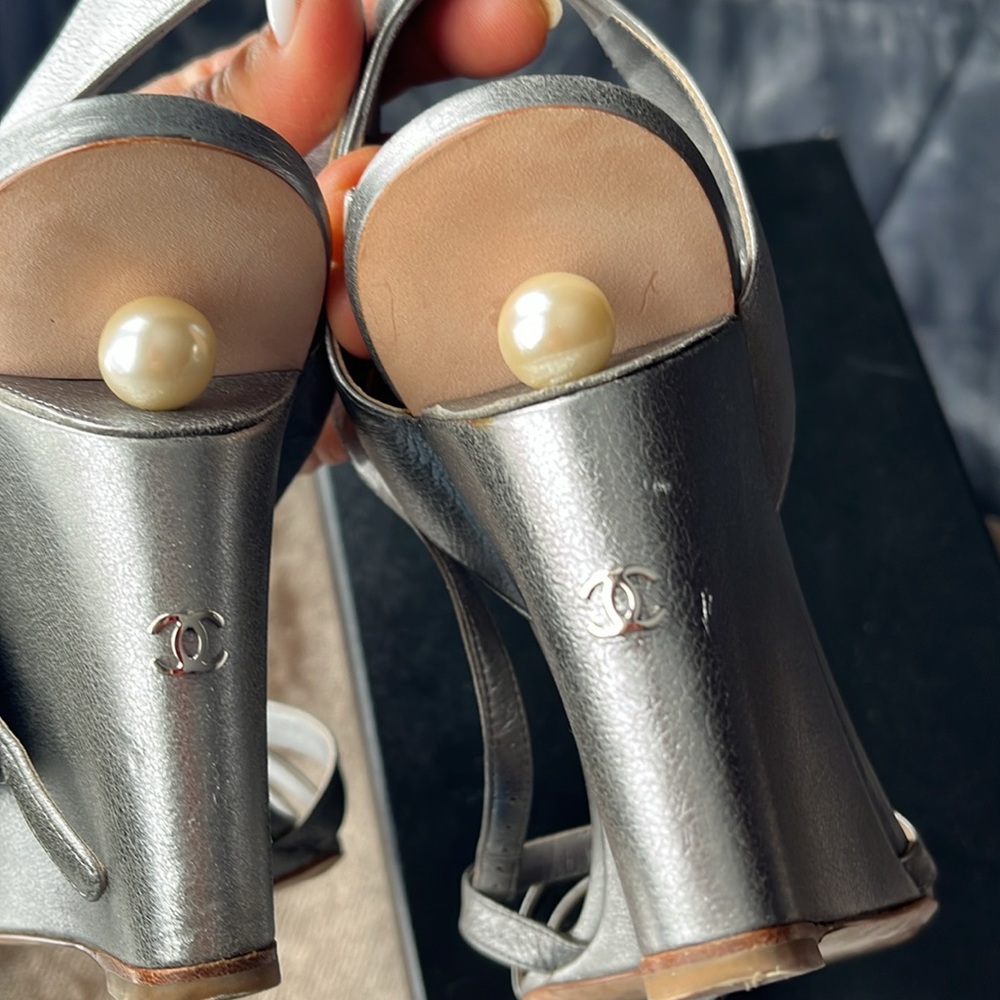 Chanel sandals 39.5 - Picture 8 of 12